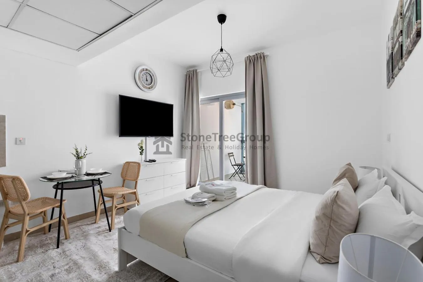 Stonetree - Park Towers - Near The Metro Apartment Dubai
